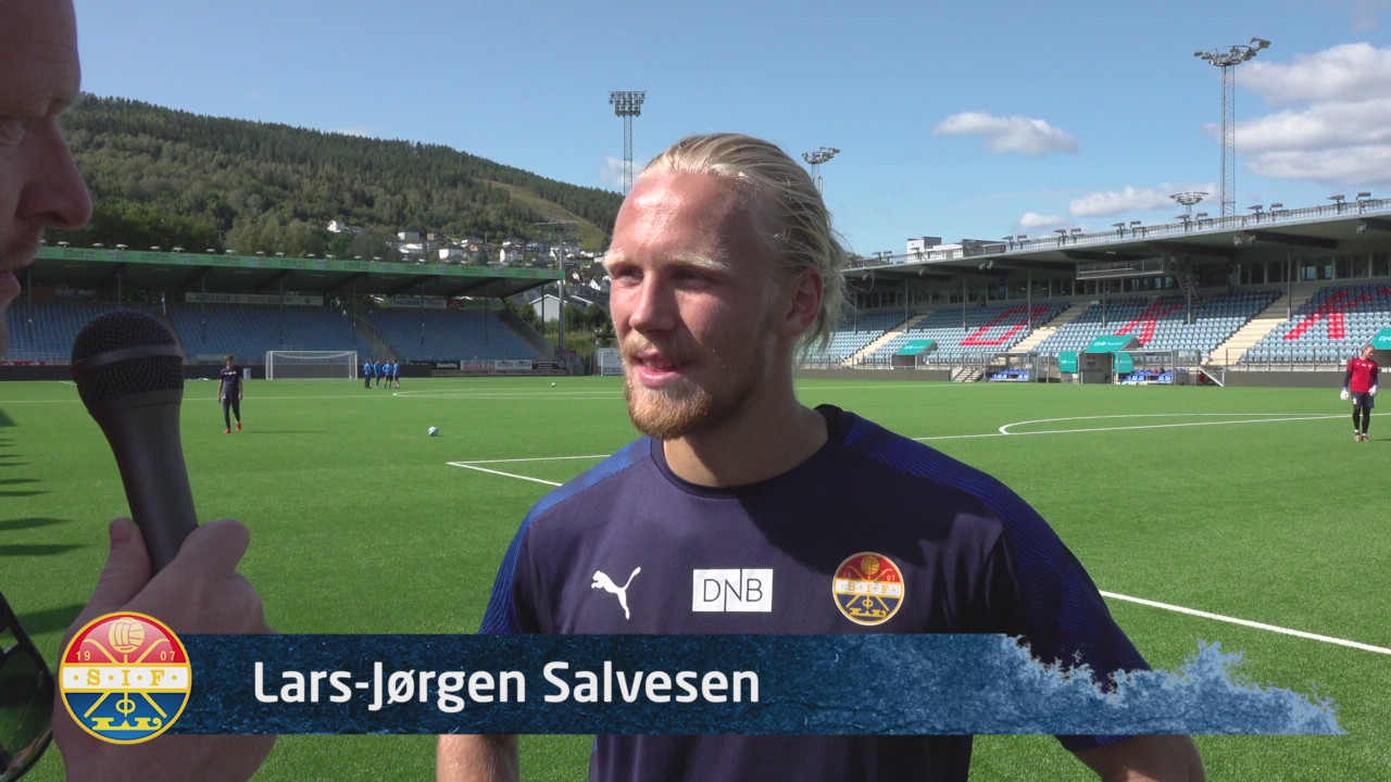 Lars-Jørgen Salvesen før hjemmedebuten